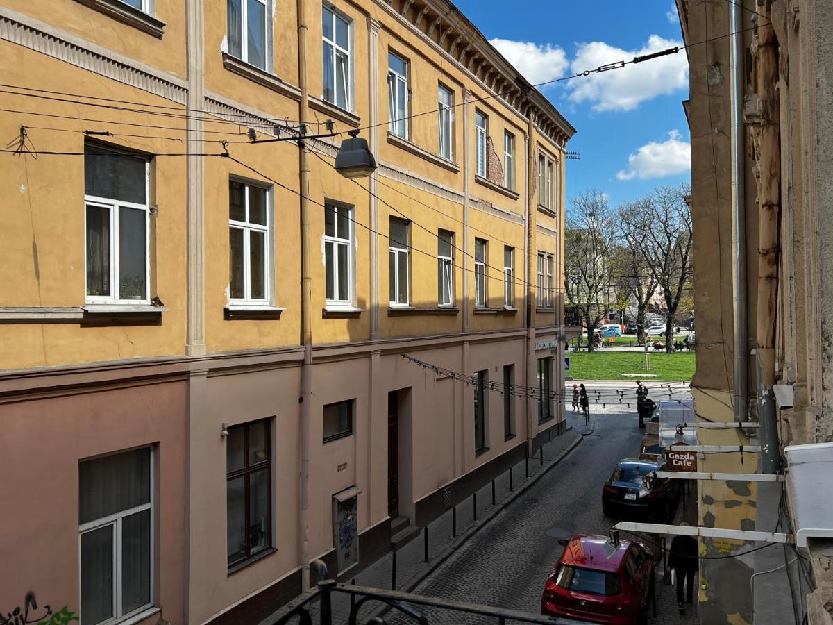 Apartment Lesya Kurbasa Lviv Exterior photo