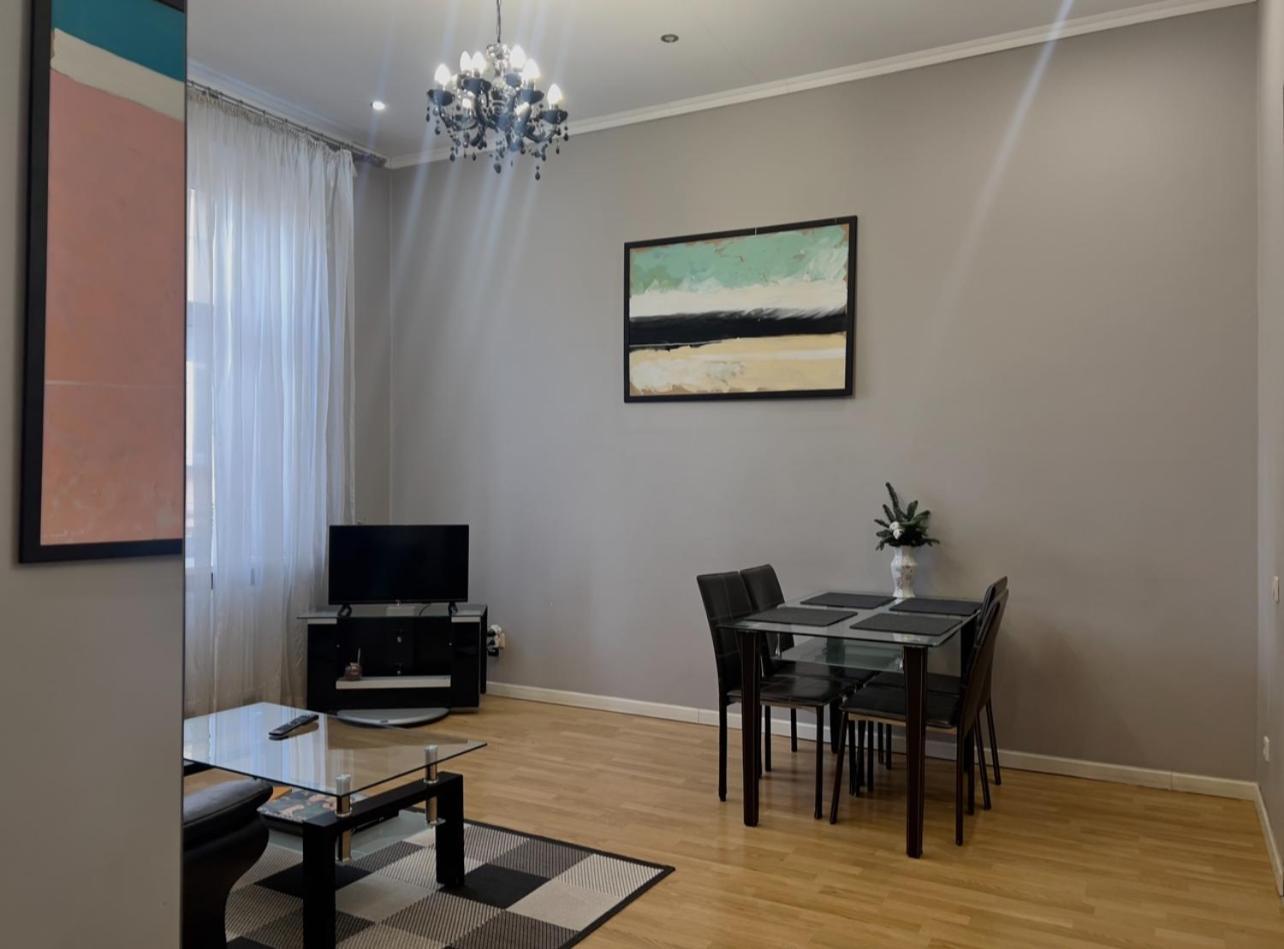 Apartment Lesya Kurbasa Lviv Exterior photo